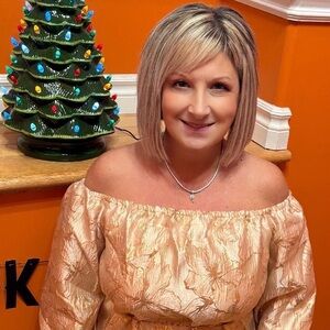 Meet your Posher, Sherri